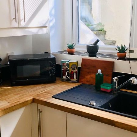 הייסטינגס Spacious Apartment In The Heart Of St Leonards מראה חיצוני תמונה