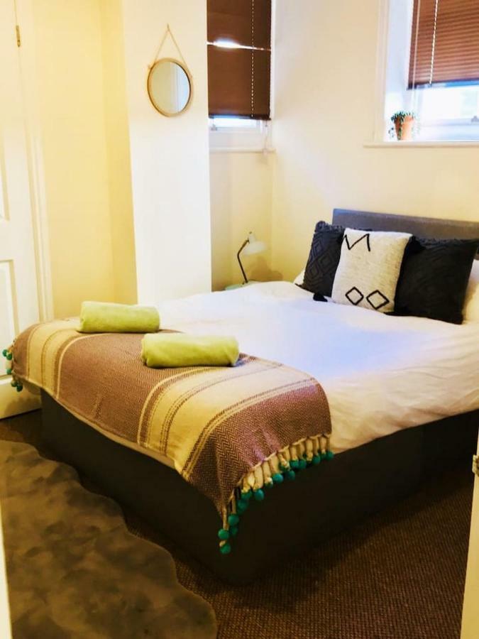 הייסטינגס Spacious Apartment In The Heart Of St Leonards מראה חיצוני תמונה
