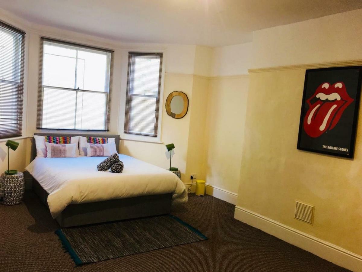 הייסטינגס Spacious Apartment In The Heart Of St Leonards מראה חיצוני תמונה